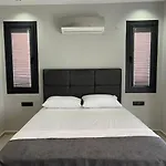 Bendis - For 8 People In The Center Of * Fethiye