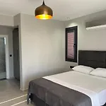 Bendis - For 8 People In The Center Of * Fethiye