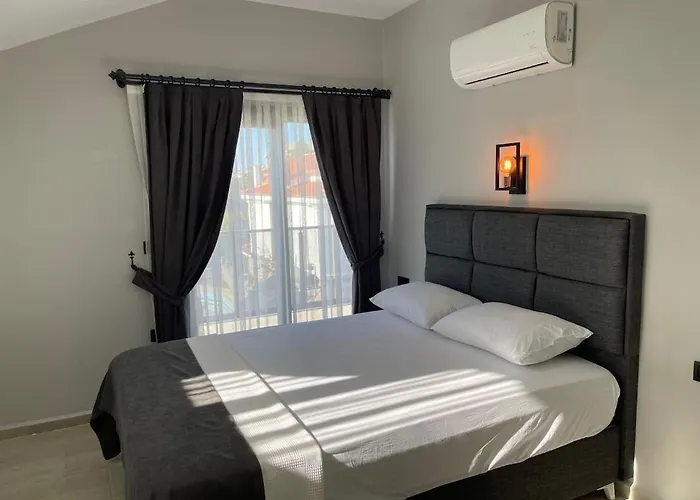 Bendis - For 8 People In The Center Of Fethiye