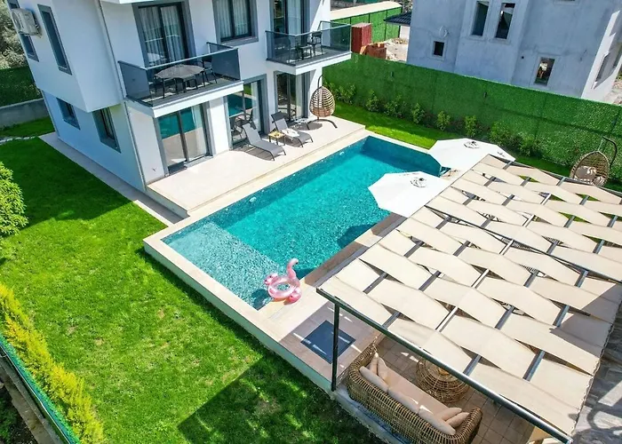 Villa Bendis - For 8 People In The Center Of Fethiye