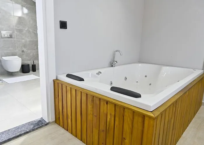 Villa Bendis - For 8 People In The Center Of *