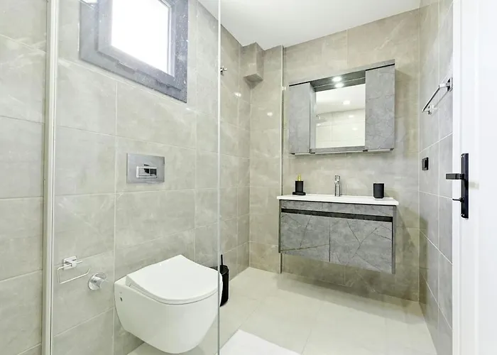 Bendis - For 8 People In The Center Of Villa Fethiye