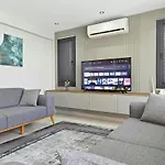 Bendis - For 8 People In The Center Of Villa Fethiye