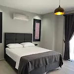 Bendis - For 8 People In The Center Of Villa